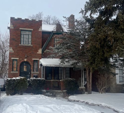 17605 Kentucky St, Detroit, MI, 48221-2408 | Card Image