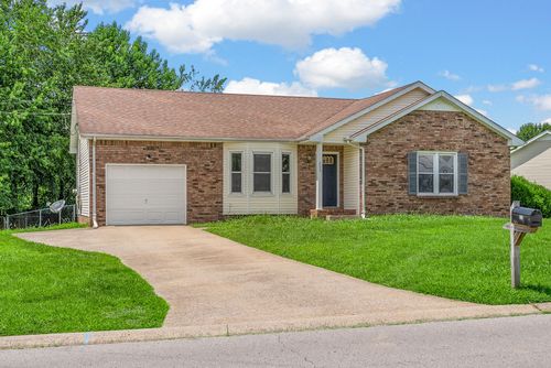 253 Moncrest Dr, Clarksville, TN, 37042-5263 | Card Image