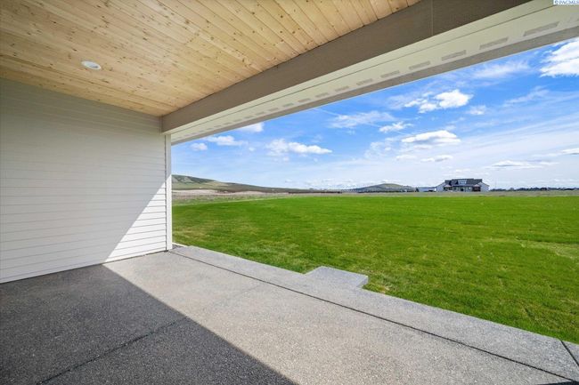 7207 Ambrosia St, Home with 4 bedrooms, 3 bathrooms and null parking in Kennewick WA | Image 42