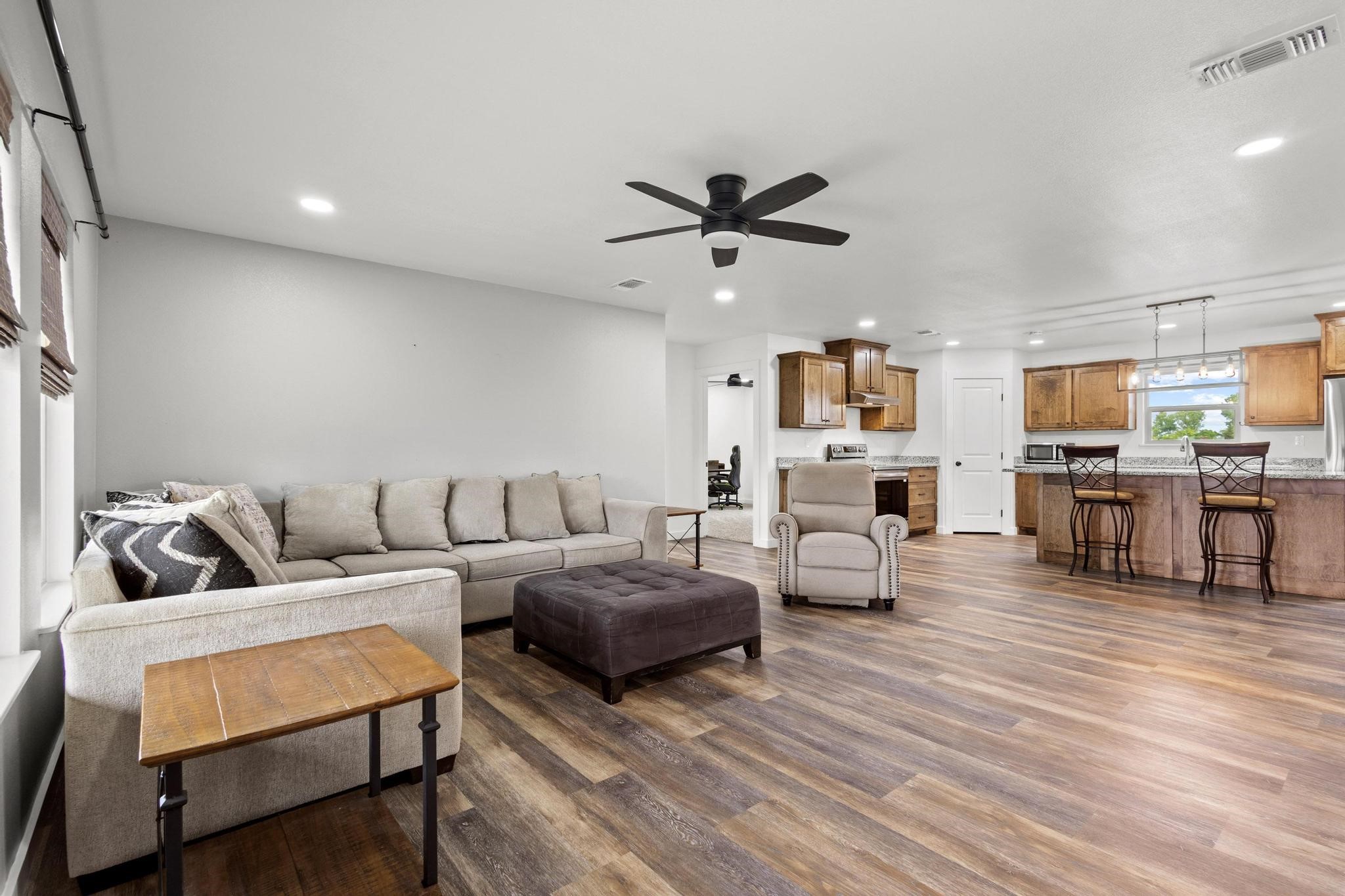 Residential in Honey Grove 4