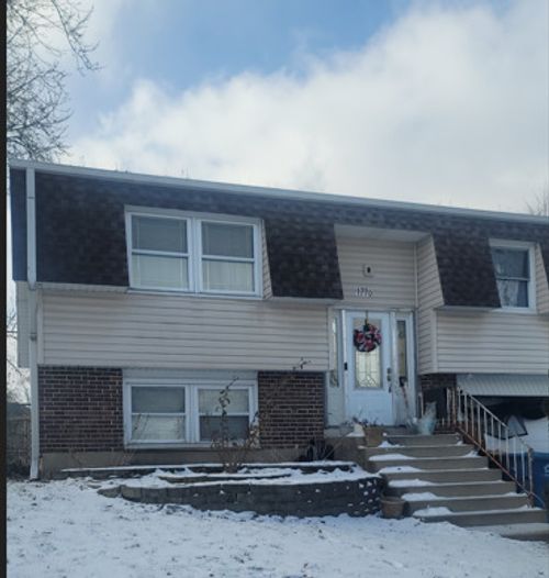 1776 Mimosa Ct, Glendale Heights, IL, 60139-2044 | Card Image