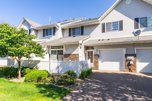 2666 Mallard Dr, Woodbury, MN, 55125-3827 | Card Image