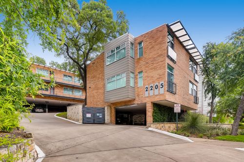 311-2205 N Lamar Blvd, Austin, TX, 78705-4940 | Card Image