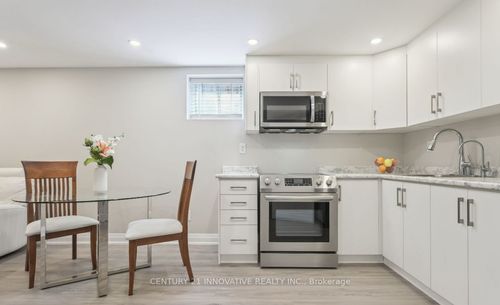 1151 Lindsay Dr, Oakville, ON, L6M3B7 | Card Image