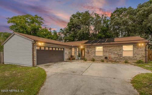 11155 Windy Oaks Dr N, Jacksonville, FL, 32225-2820 | Card Image