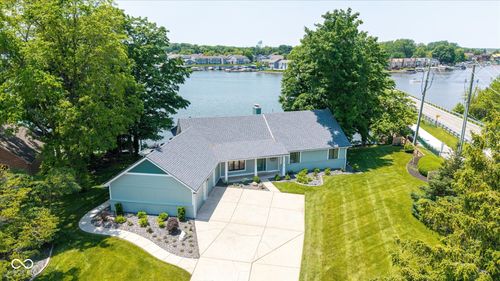 101 Edgewater Dr, Noblesville, IN, 46062-9190 | Card Image