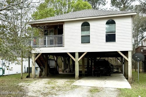 6269 W Itawamba St, Bay Saint Louis, MS, 39520-8566 | Card Image