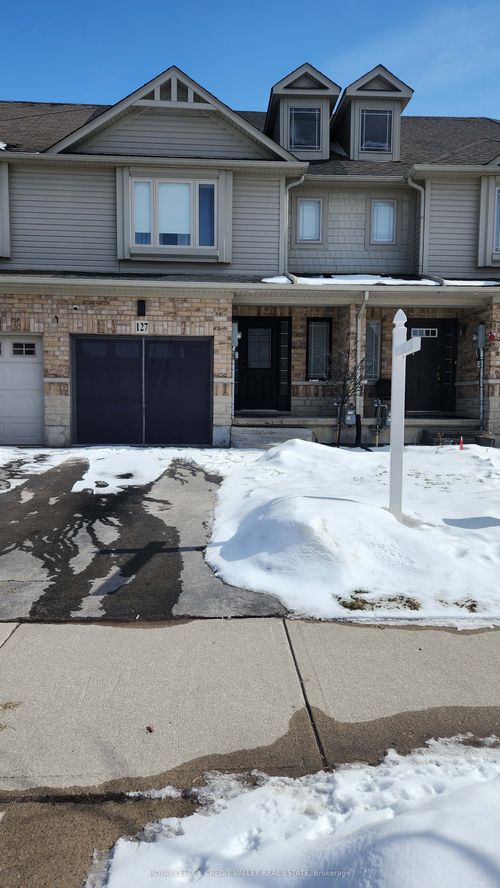 127 Donald Bell Dr, Binbrook, ON, L0R1C0 | Card Image