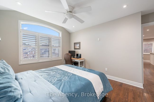 3349 Cline St, House other with 3 bedrooms, 4 bathrooms and 2 parking in Burlington ON | Image 24