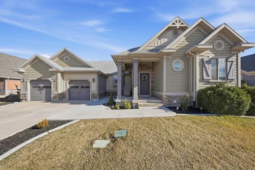 8494 N Turnberry Rd, Eagle Mountain, UT, 84005-4844 | Card Image