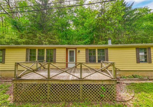 72720 Morgan Hill Road, St. Clairsville, OH, 43950 | Card Image