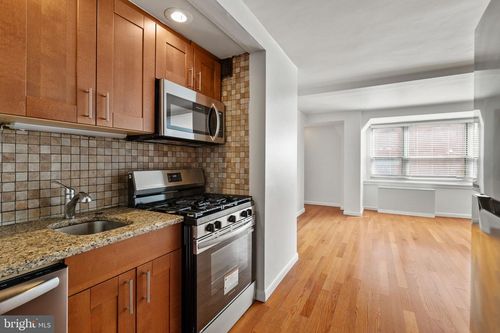 410-1810 Rittenhouse Sq, PHILADELPHIA, PA, 19103-5809 | Card Image