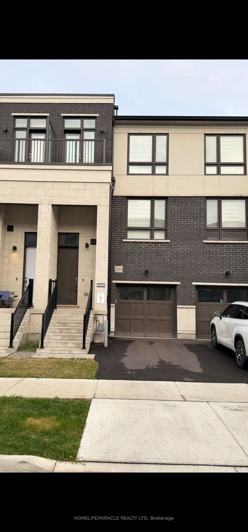 1361 Kaniv St, Oakville, ON, L6M5R3 | Card Image
