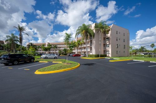 206-2635 Nw 104th Ave, Sunrise, FL, 33322-6300 | Card Image