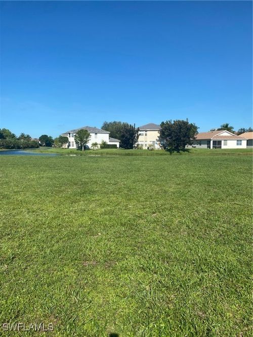 9944 Springlake Circle, ESTERO, FL, 33928 | Card Image