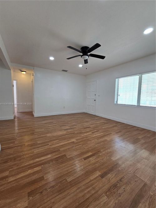 1-3417 Sw 25th Ter, Miami, FL, 33133-2023 | Card Image
