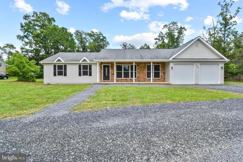 1810 Rivermont Dr, FRONT ROYAL, VA, 22630-8406 | Card Image