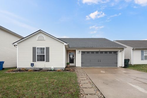 1936 Sandersville Rd, Lexington, KY, 40511-1062 | Card Image