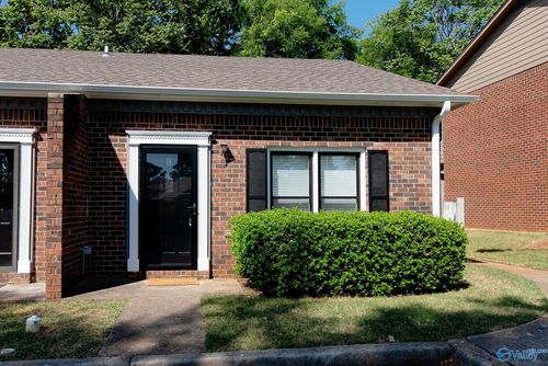 8d-8138 Oldfield Rd Sw, Huntsville, AL, 35802-4508 | Card Image