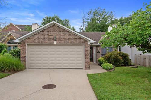 2060 Glade Ln, Lexington, KY, 40513-1602 | Card Image