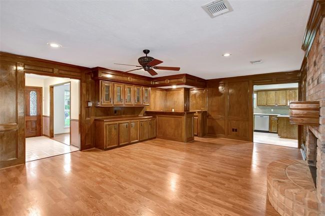17010 Windrow Dr, House other with 4 bedrooms, 4 bathrooms and 2 parking in Spring TX | Image 8
