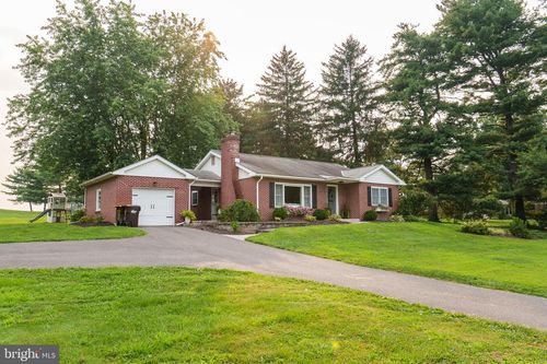 658 Keller Creamery Rd, TELFORD, PA, 18969-2439 | Card Image