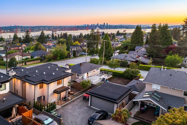 712 Keith Rd E, House other with 6 bedrooms, 7 bathrooms and 6 parking in North Vancouver BC | Image 40
