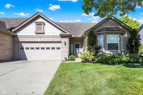 10474 Muir Ln, Fishers, IN, 46037-7952 | Card Image