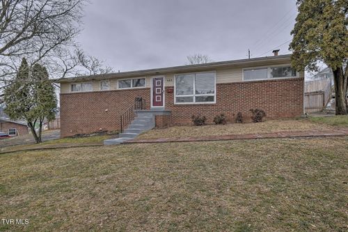 806 Hollis St, Kingsport, TN, 37660-2336 | Card Image