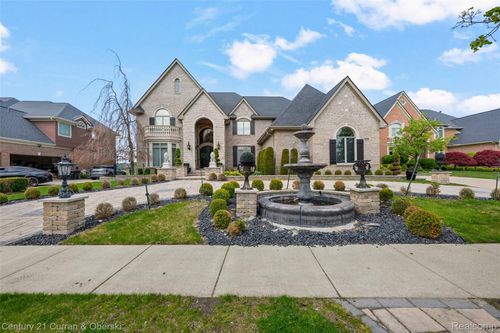 18091 Peninsula Way, Northville, MI, 48168-8495 | Card Image