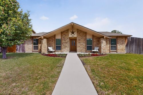 1915 Glenrose Ln, Carrollton, TX, 75007-3109 | Card Image