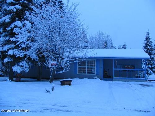 253 Sunrise Ct, Soldotna, AK, 99669-7404 | Card Image