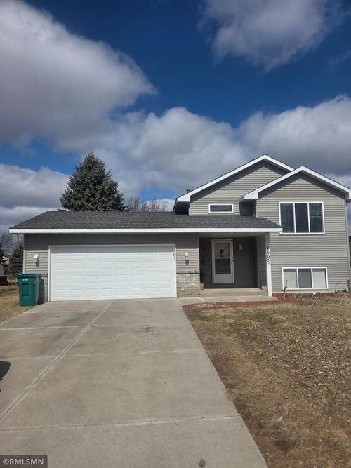 4665 Pondview Dr, Big Lake, MN, 55309-8215 | Card Image