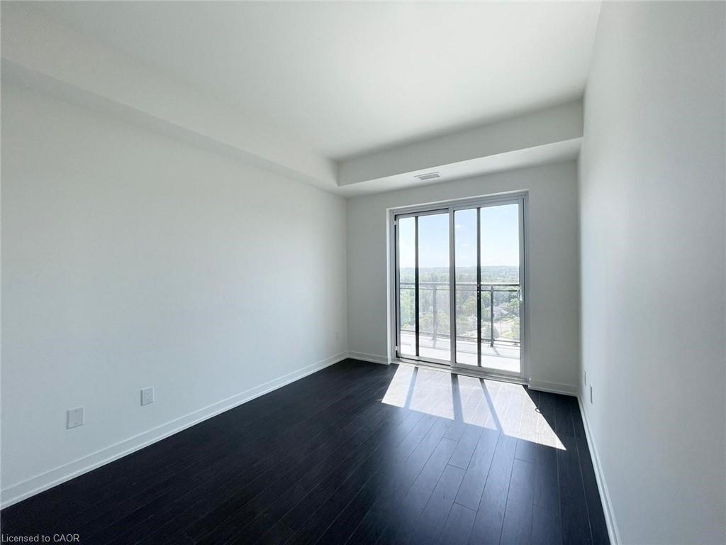 Residential Lease in Waterloo 5