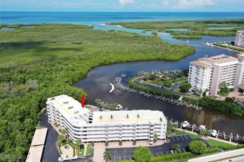 unit-304-12945 Vanderbilt Dr, NAPLES, FL, 34110-6413 | Card Image