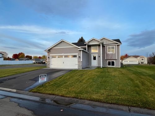 1734 6th St N, Sartell, MN, 56377-1795 | Card Image