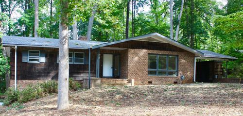 211 Lake Dr, Cary, NC, 27513-3104 | Card Image