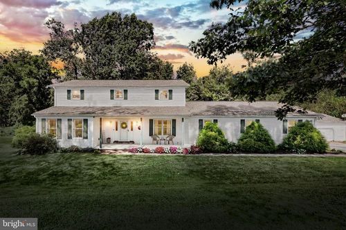 13846 Ridge Rd, Stewartstown, PA, 17363-8593 | Card Image