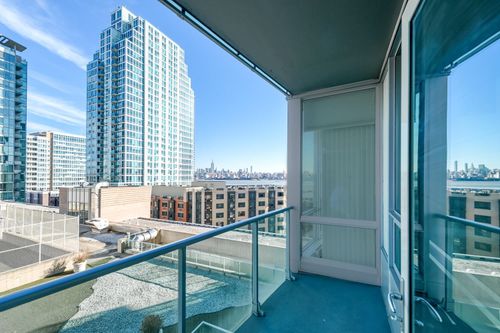apt-1210-20 Newport Pkwy, Jersey City, NJ, 07310-2305 | Card Image
