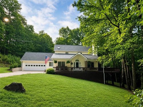 270 Ridgeway Rd, Dahlonega, GA, 30533-5233 | Card Image