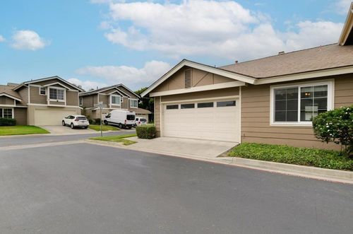 4597 Salem Pl, Carlsbad, CA, 92010-6563 | Card Image