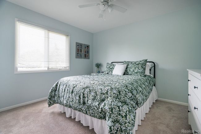 33-web-or-mls-4096 Villager Dr-33.jpg | Image 28