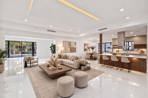 1200 Cleveland Rd, Miami Beach, FL, 33141-1711 | Card Image