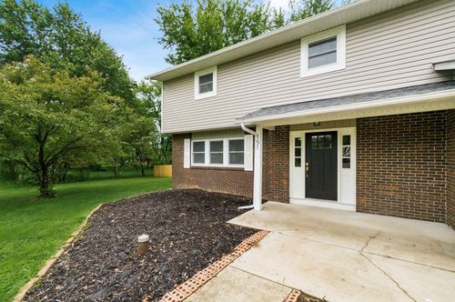 151 Bristol Dr Sw, Reynoldsburg, OH, 43068-9653 | Card Image