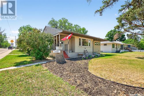 1001 Coteau St W, Moose Jaw, SK, S6H5G3 | Card Image