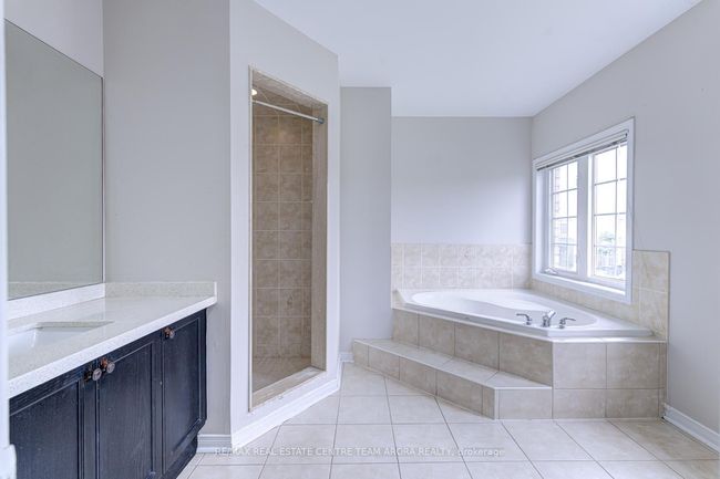 159 Albright Rd, House attached with 4 bedrooms, 4 bathrooms and 2 parking in Brampton ON | Image 24