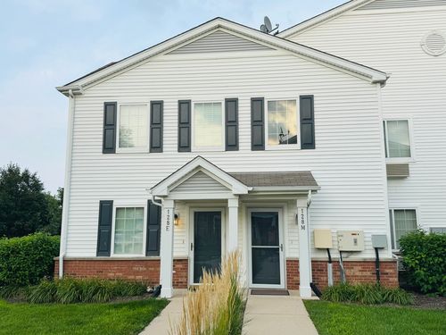 unit-m-128 Bertram Dr, Yorkville, IL, 60560-3210 | Card Image