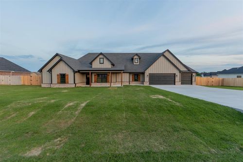 211 Bandera St, Stillwater, OK, 74074-2725 | Card Image