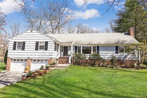 15 Hammond Rd, Rye, NY, 10580-2820 | Card Image