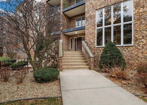 apt-411-467 Hiawatha Trl, Wood Dale, IL, 60191-2114 | Card Image